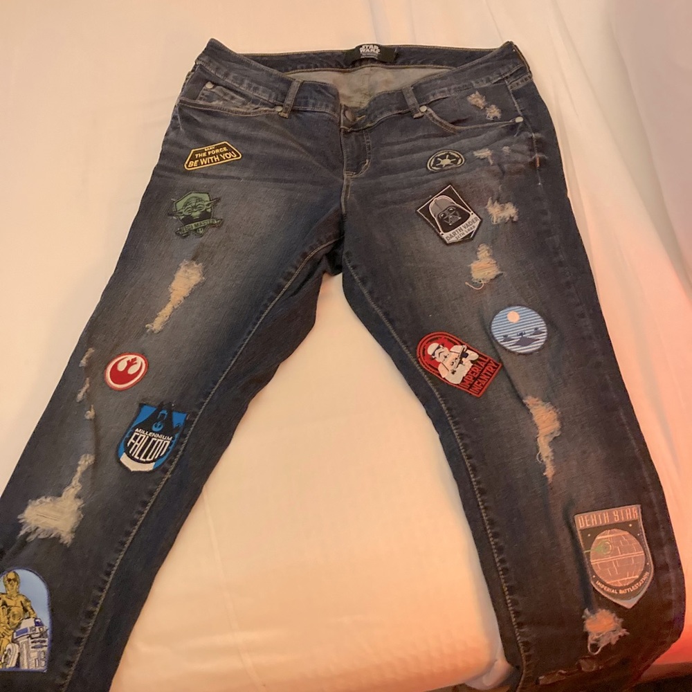 Torrid brand Star Wars jeans. EUC